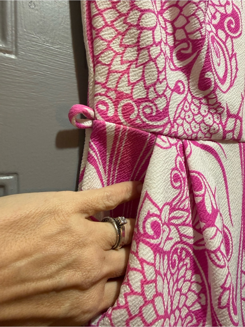 Pink -white tropical paisley peacock print vacation dress (small) with pockets! - Picture 6 of 14